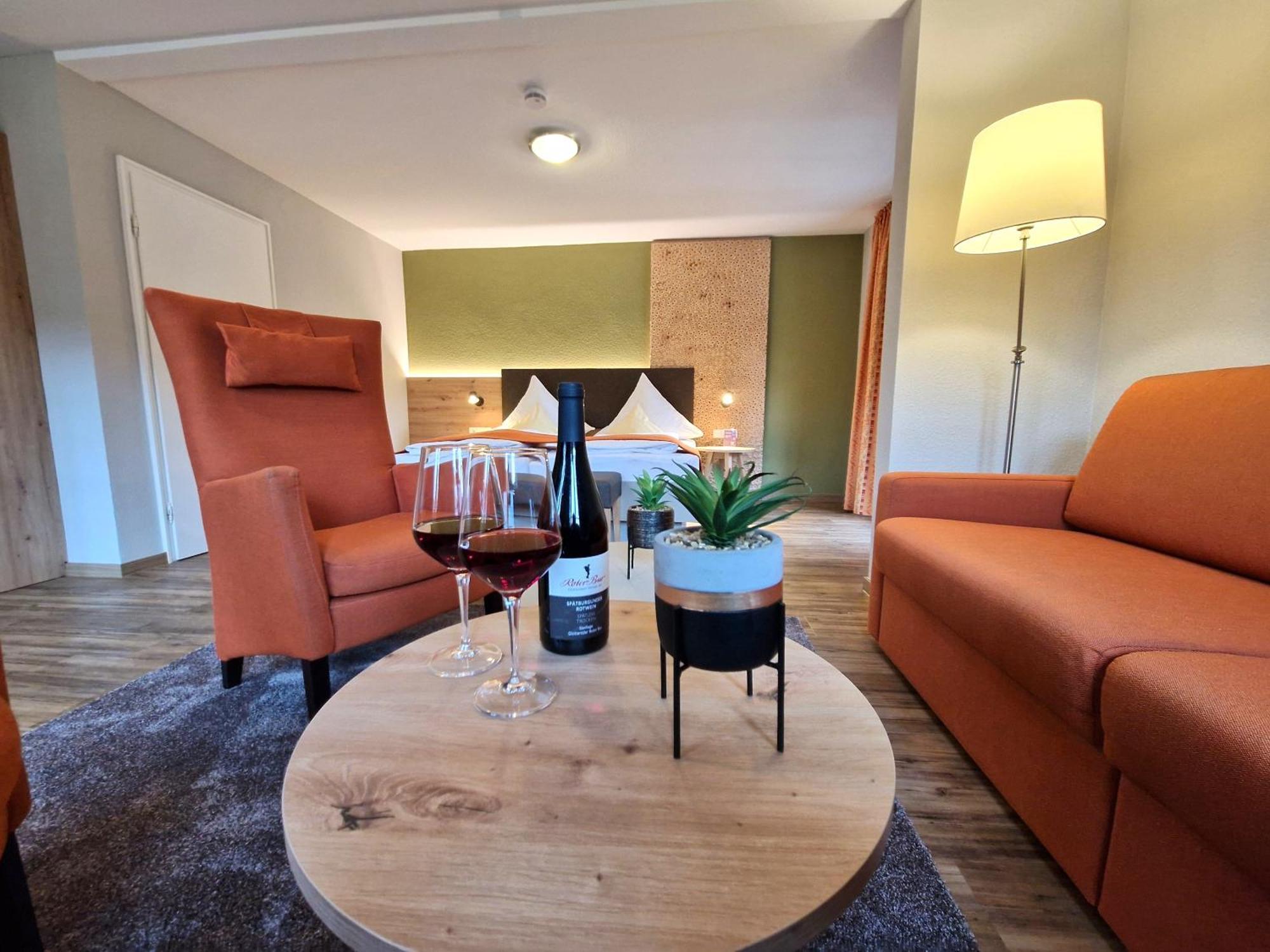 Hotel-Gasthaus Goldener Engel Glottertal Eksteriør billede